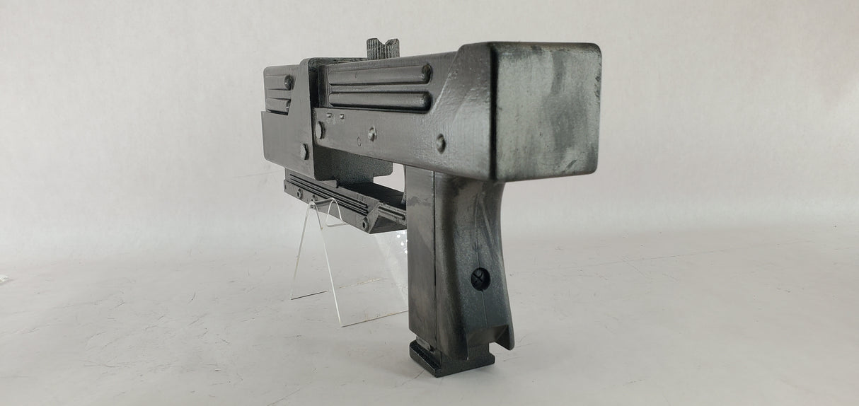 Vamp Hunter Mac 10 Prop - Wulfgar Props