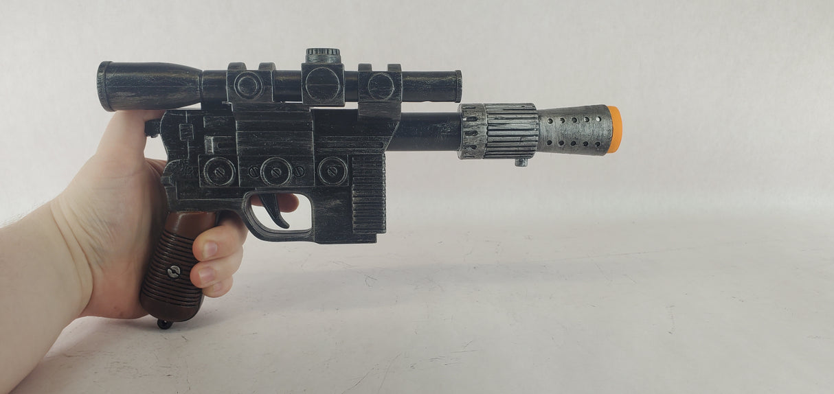 Smuggler Blaster Prop - Premium Version - Wulfgar Props