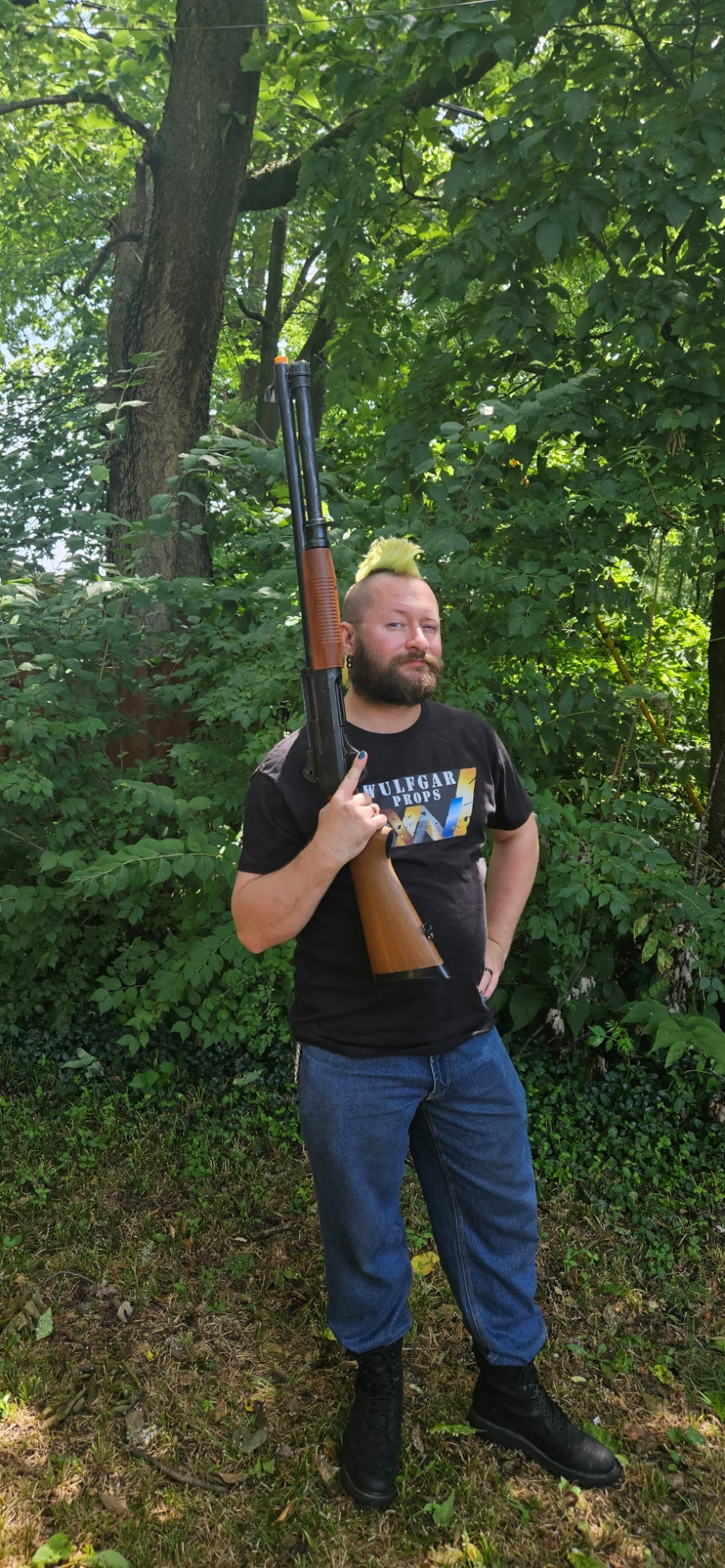 Sighted Hunting Shotgun Prop