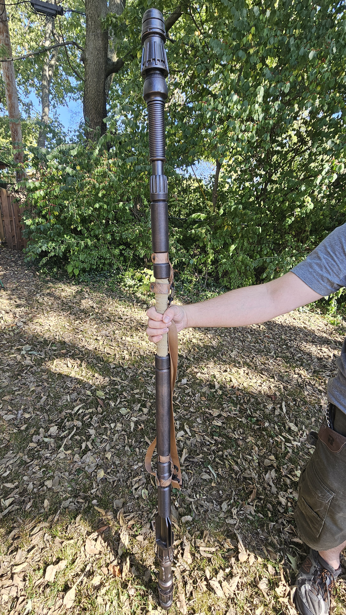 Rey Staff 3-Part Premium Prop with Strap - Wulfgar Props