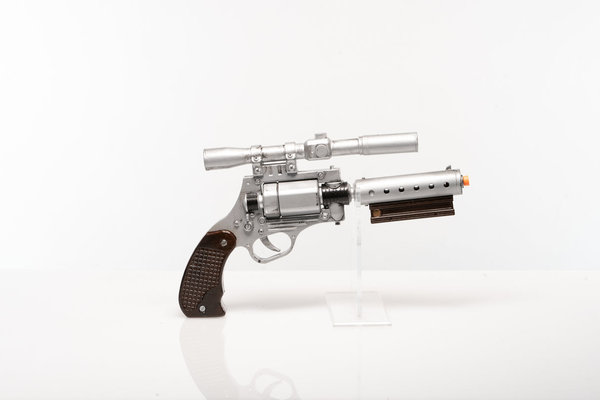 Tobias Beckett Scoped Blaster Prop - Wulfgar Props