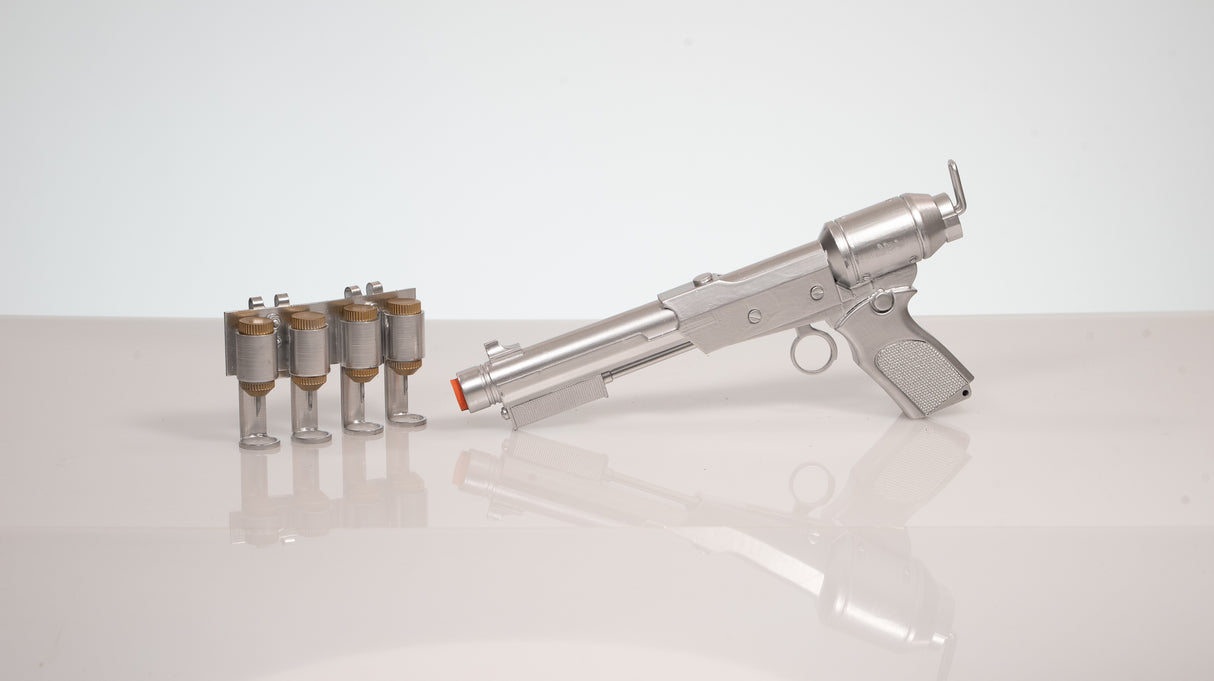 (Price) Lucy Tranq Gun Prop - Wulfgar Props