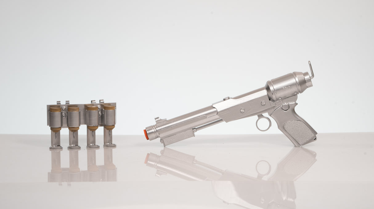 (Price) Lucy Tranq Gun Prop - Wulfgar Props