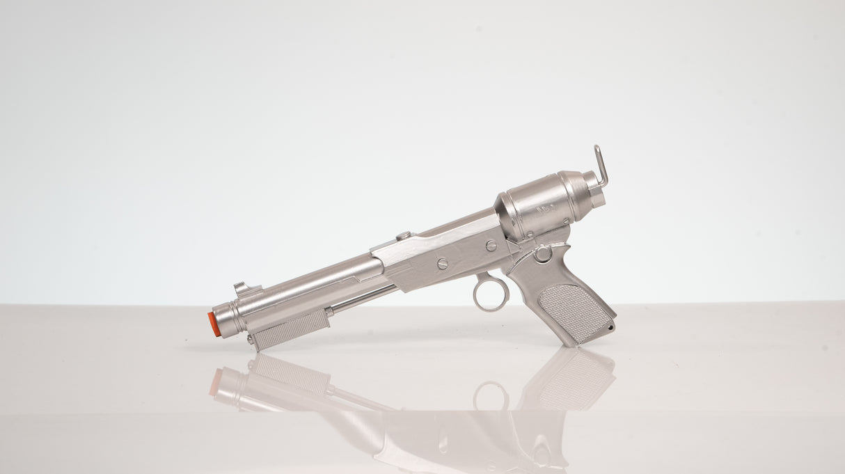 (Price) Lucy Tranq Gun Prop - Wulfgar Props