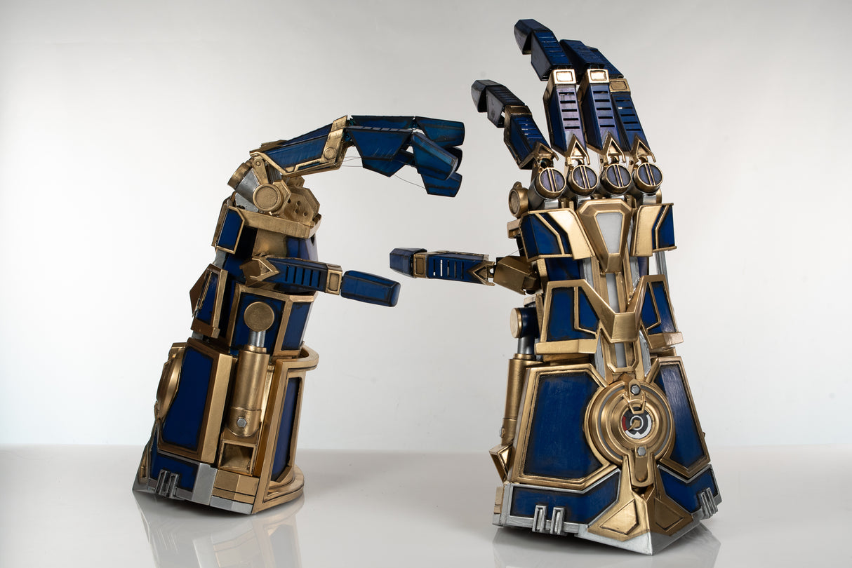 Vi Gauntlets Costume Piece