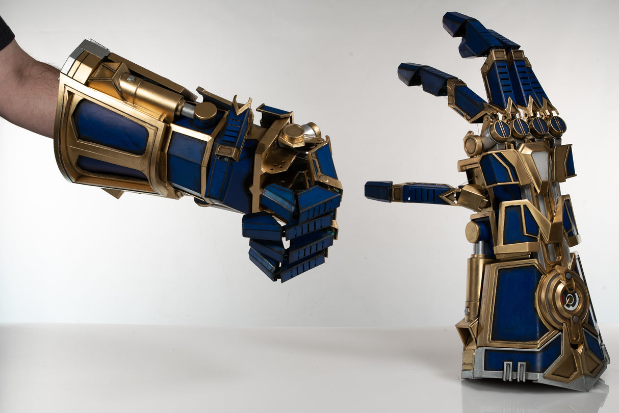 Vi Gauntlets Costume Piece