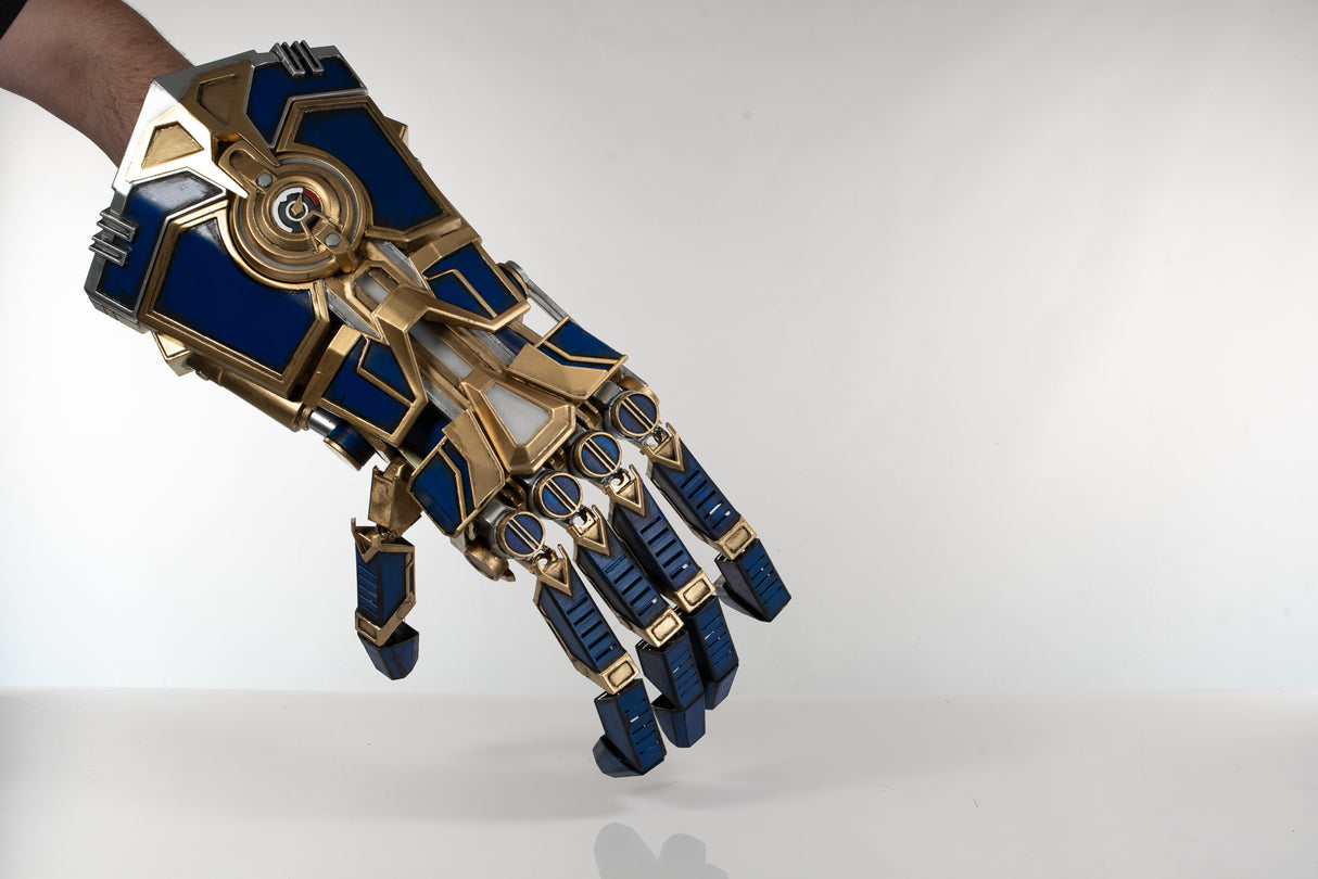 Vi Gauntlets Costume Piece