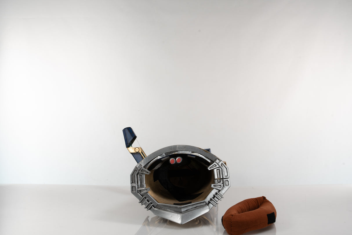 Vi Gauntlets Costume Piece