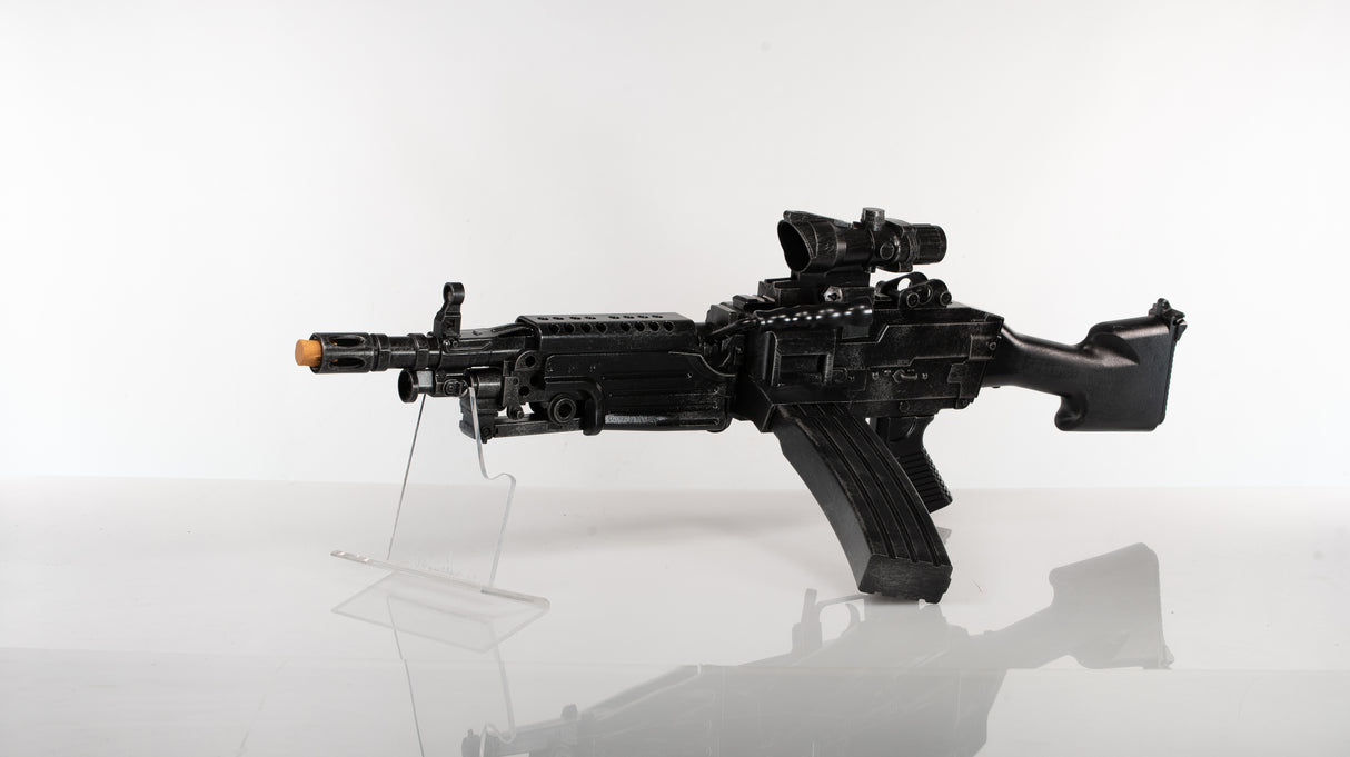 Paratrooper SAW Winter Prop - Wulfgar Props