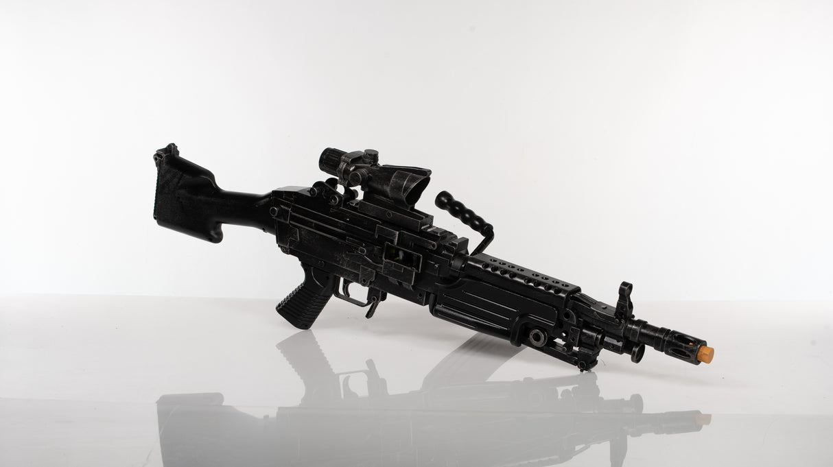 Paratrooper SAW Winter Prop - Wulfgar Props