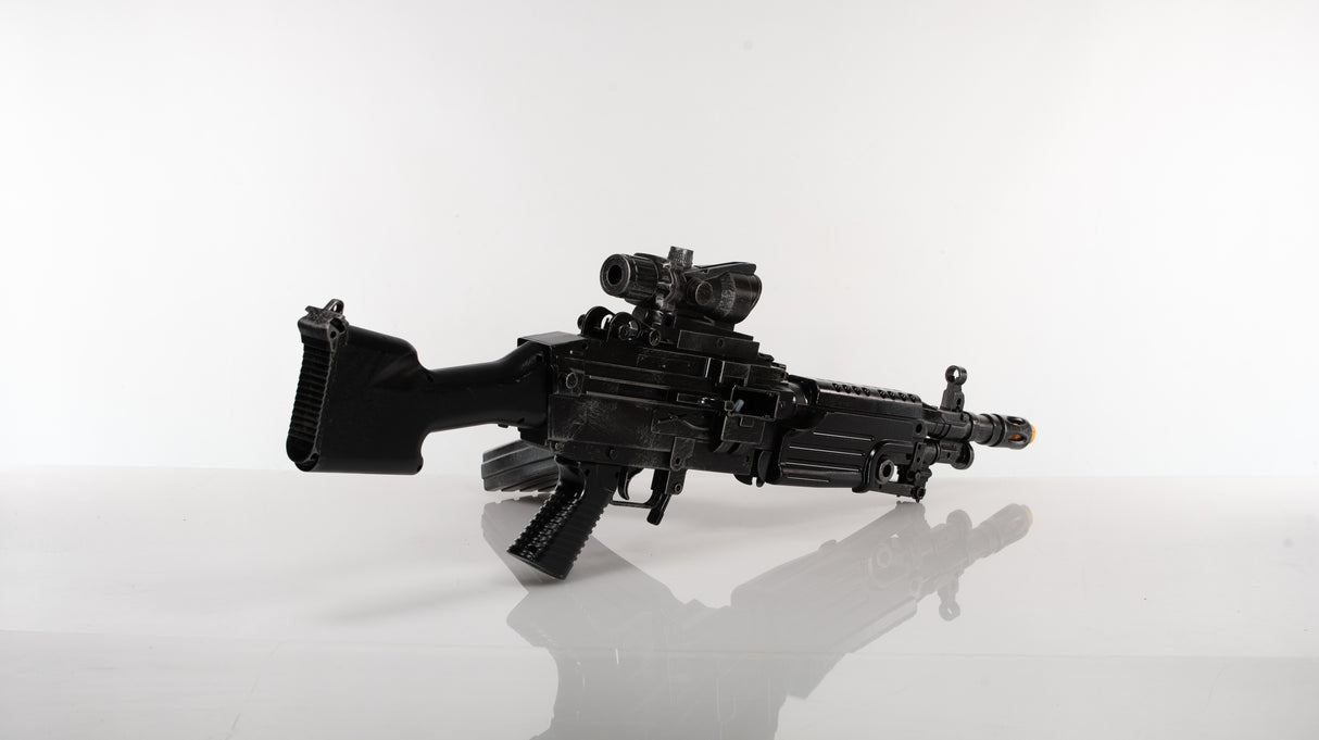 Paratrooper SAW Winter Prop - Wulfgar Props