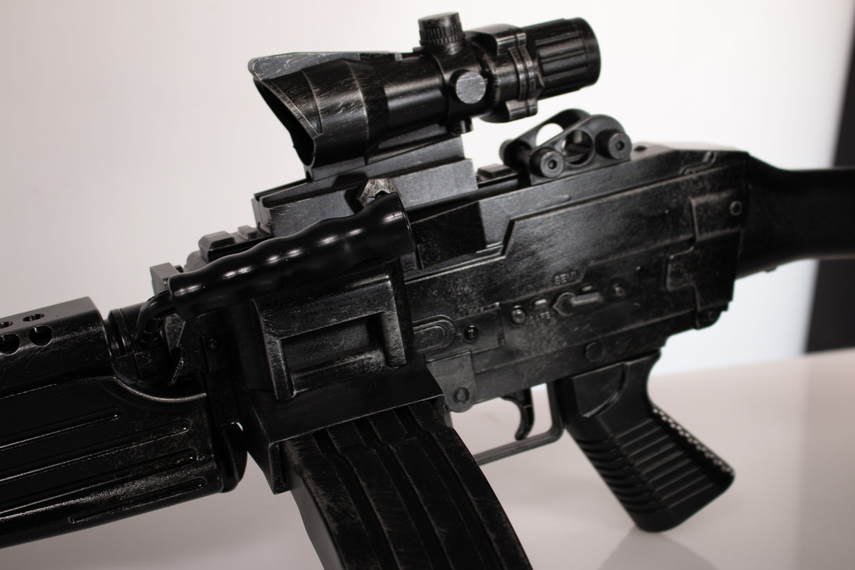 Paratrooper SAW Winter Prop - Wulfgar Props