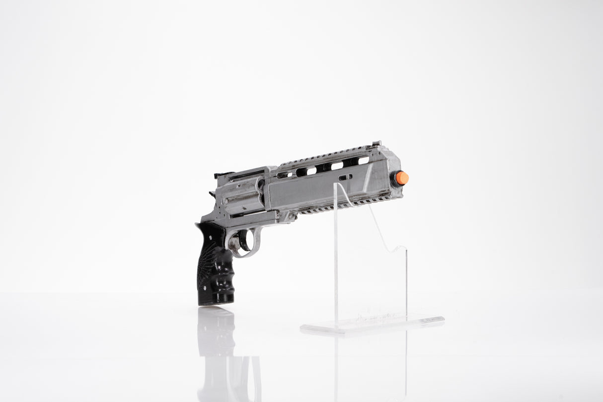 (Name, Price, Dax look at) Resident Evil Revolver - Wulfgar Props