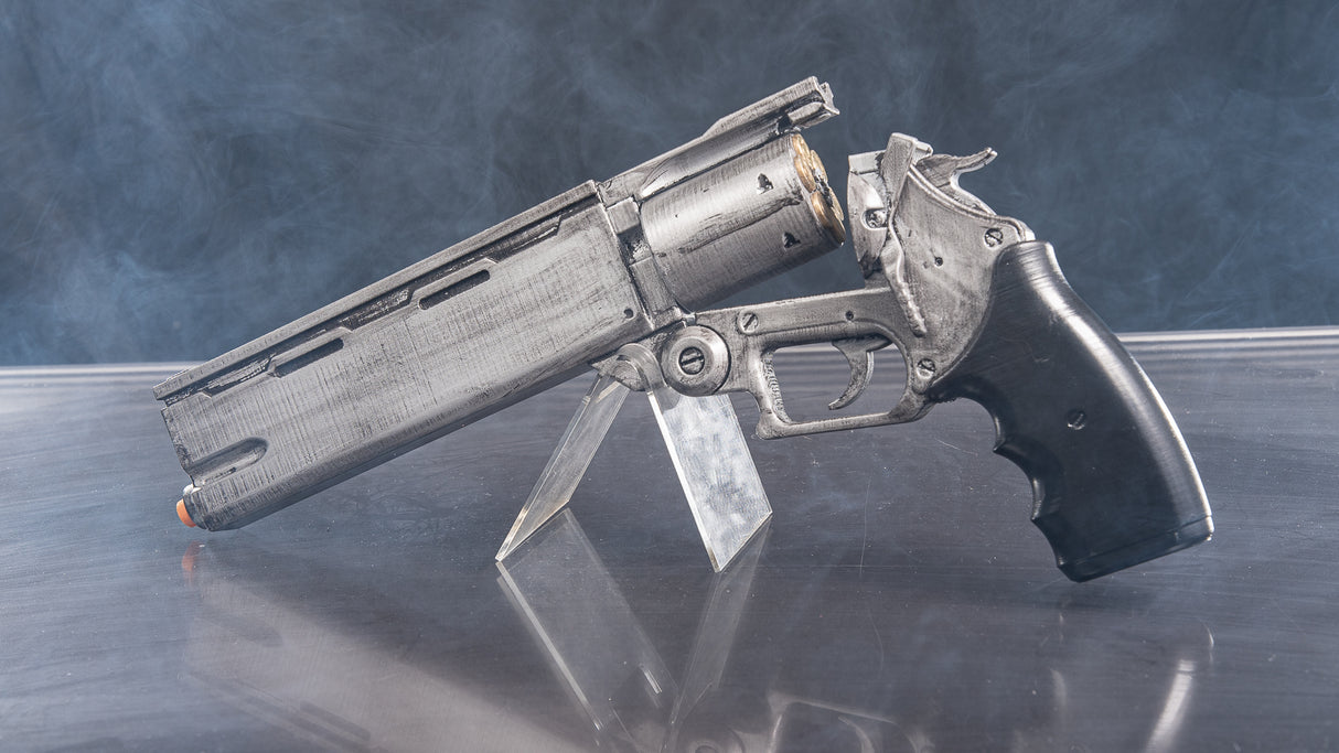 Vash Stampede Knives Badlands Classic Revolver Prop - Wulfgar Props