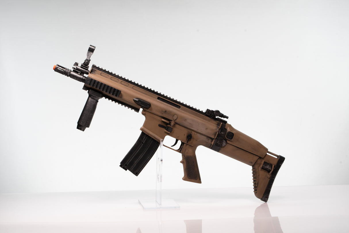Spec Ops Scar-L Fake Gun Cosplay Prop - Wulfgar Props