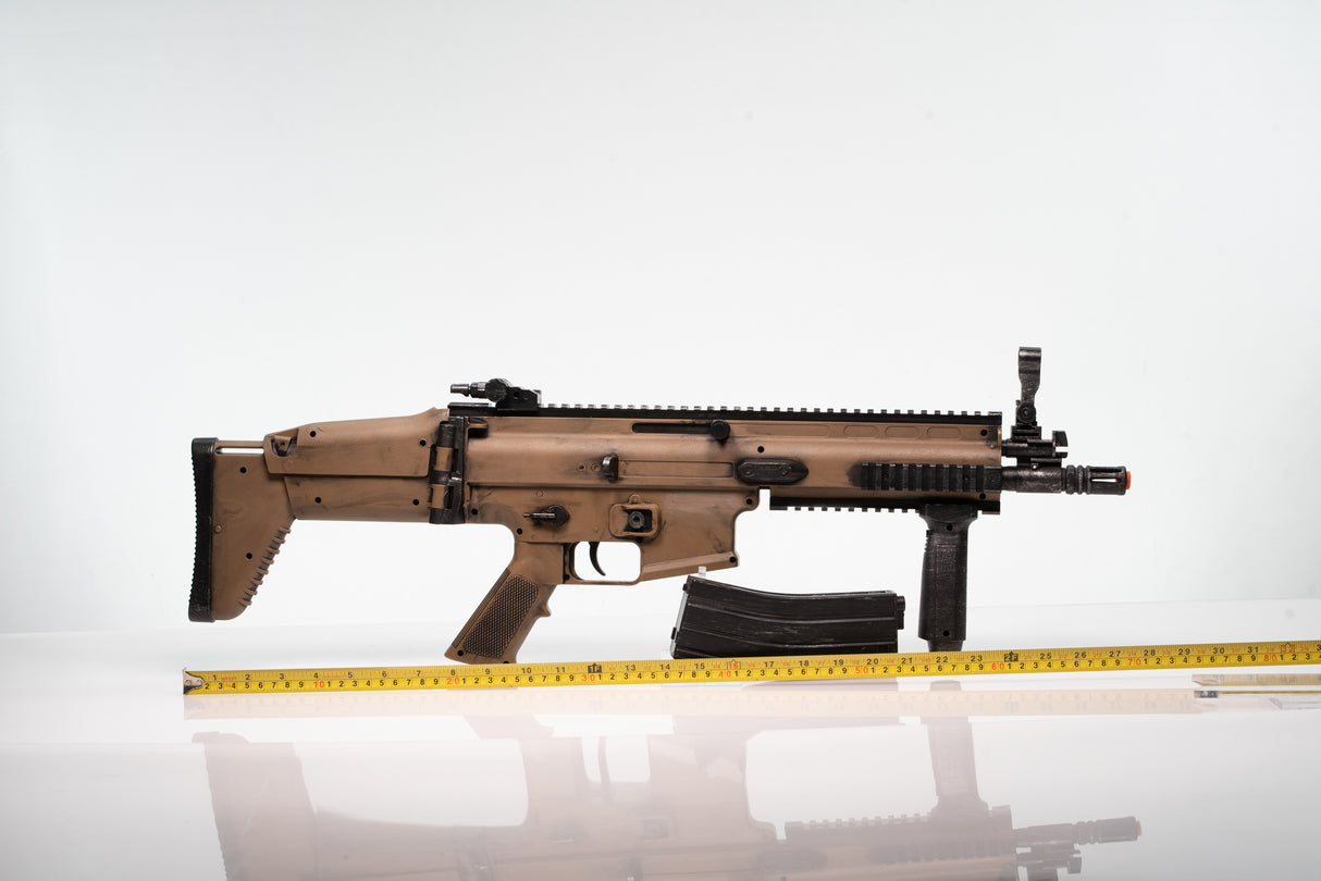 Spec Ops Scar-L Fake Gun Cosplay Prop - Wulfgar Props