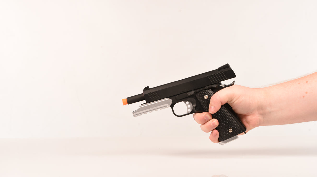 R1 Enhanced M1911 Prop - Wulfgar Props
