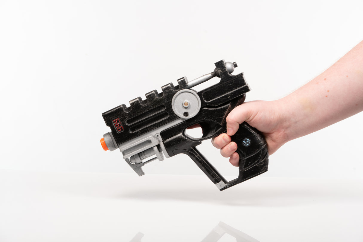 Korben Dallas Blaster Prop - Wulfgar Props