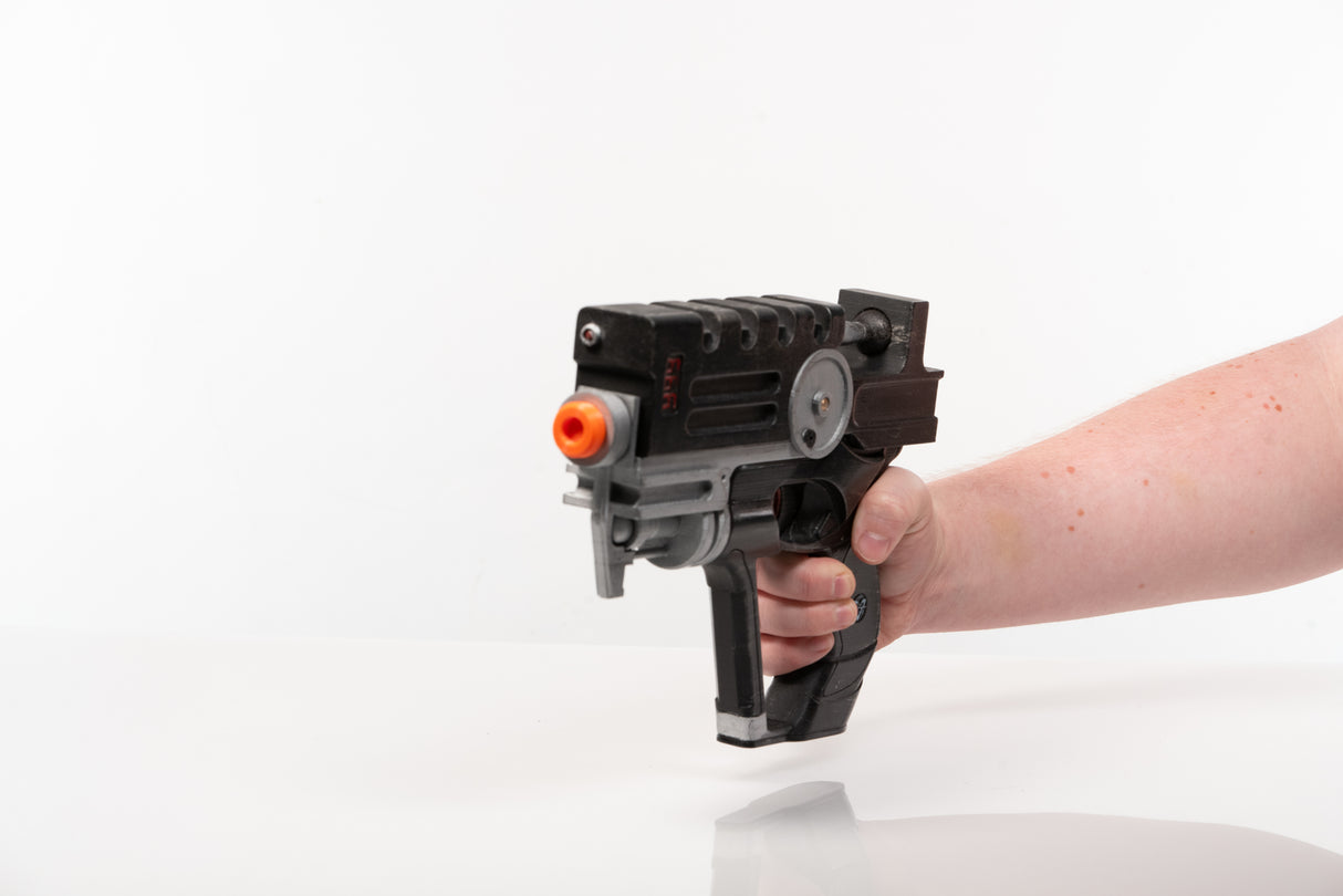 Korben Dallas Blaster Prop - Wulfgar Props