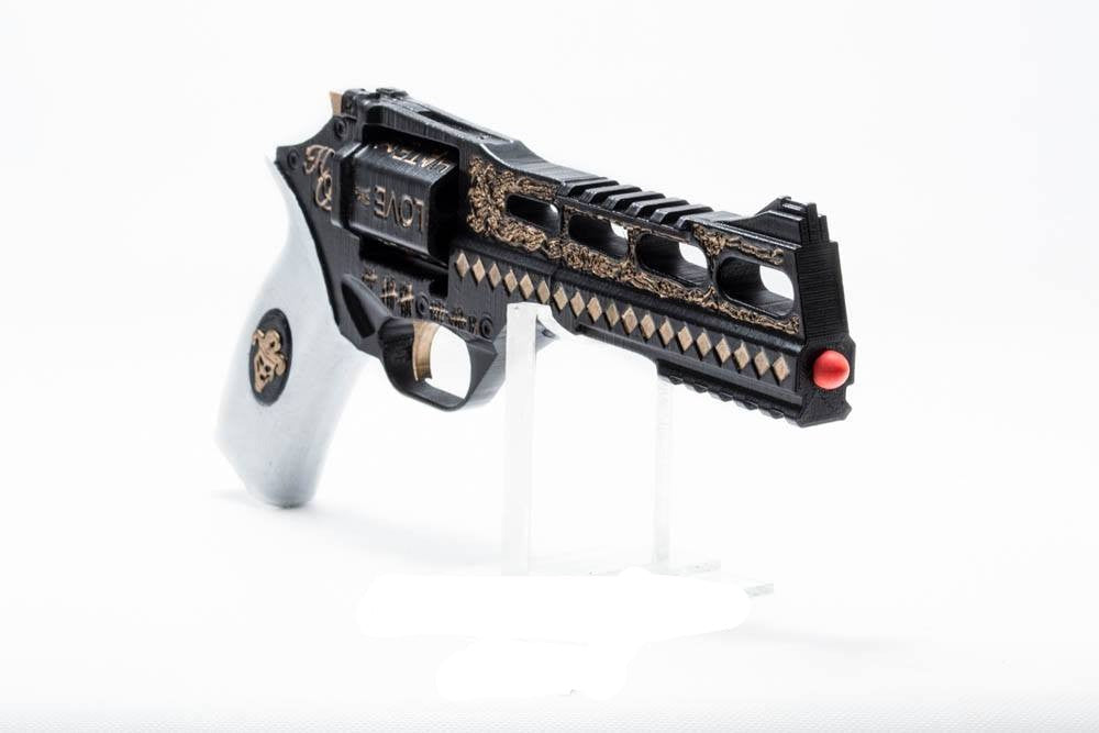 Harley Quinn Revolver Prop (Suicide Squad) - Wulfgar Weapons & Props