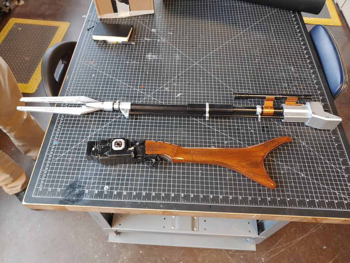 Merc Blaster Pulse Rifle Prop - Wulfgar Weapons & Props