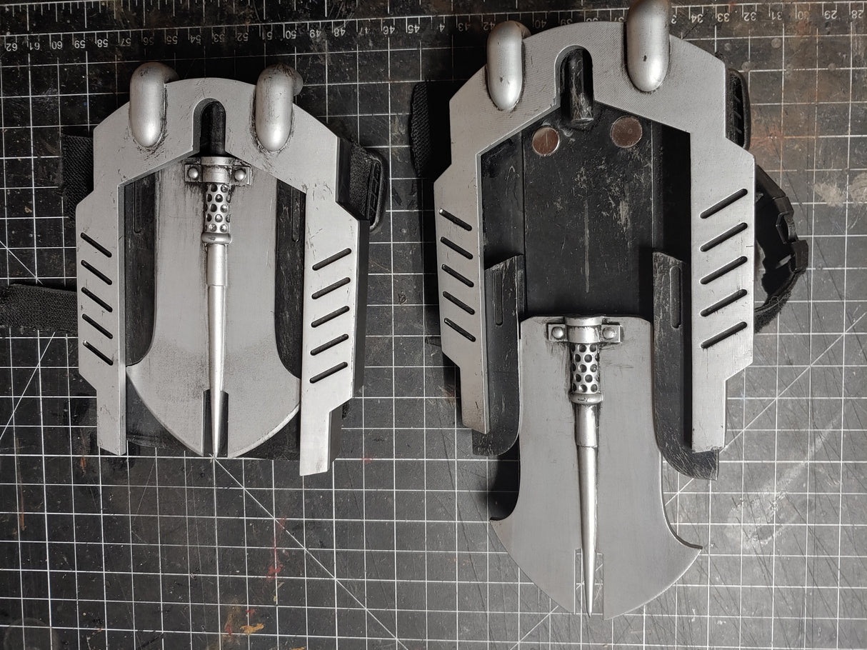 Vampire Hunter Prop Punch Dagger Blades - Wulfgar Props