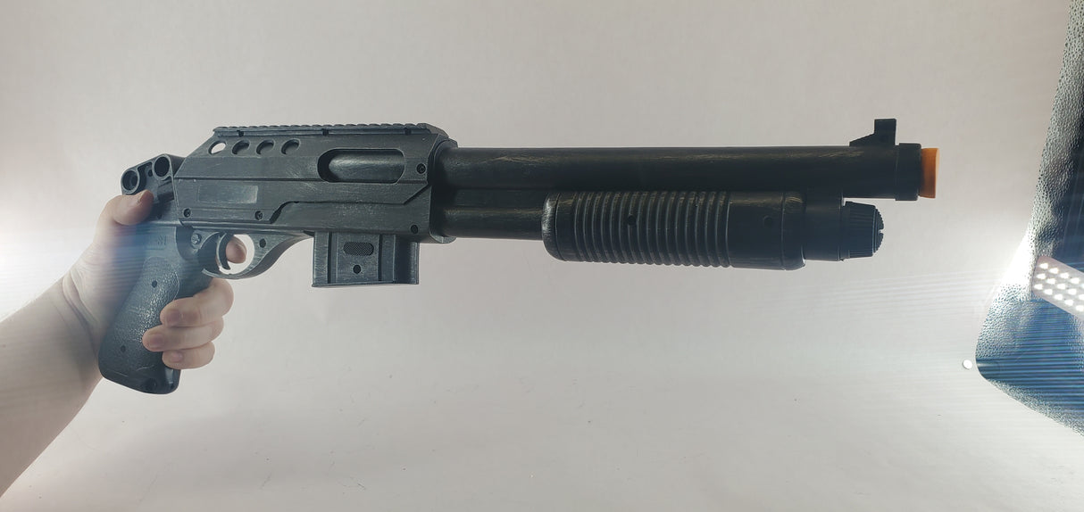 Tactical Saw'd Off Pump Shotgun Prop