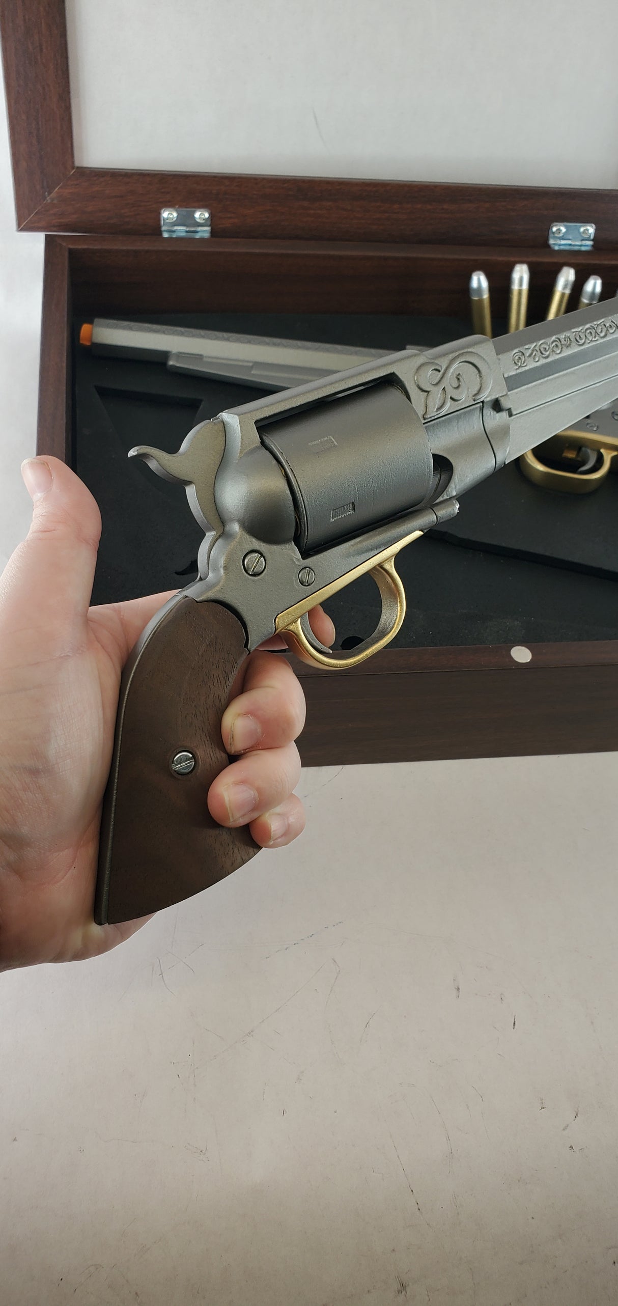 Roland Deschain Premium Revolver Props Set - Wulfgar Props