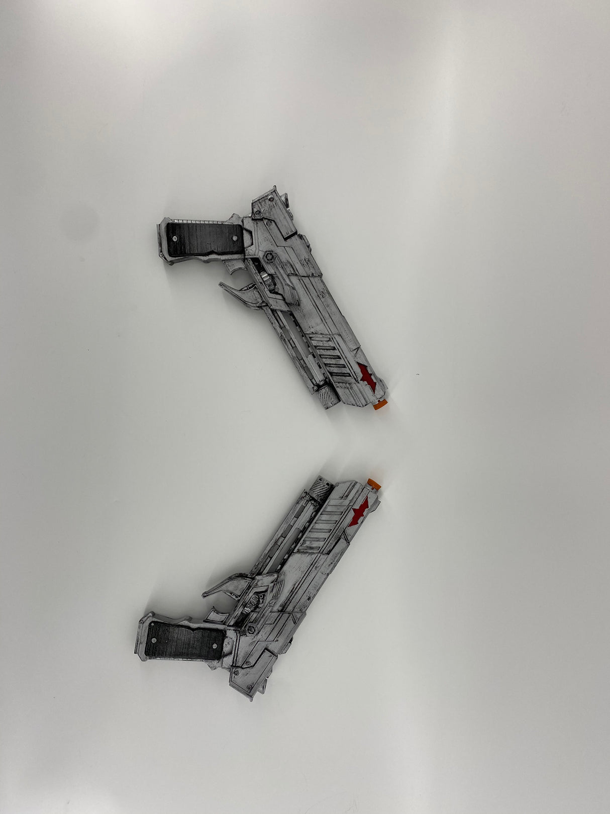 Arkham Knight Red Hood Pistol Set - Wulfgar Weapons & Props