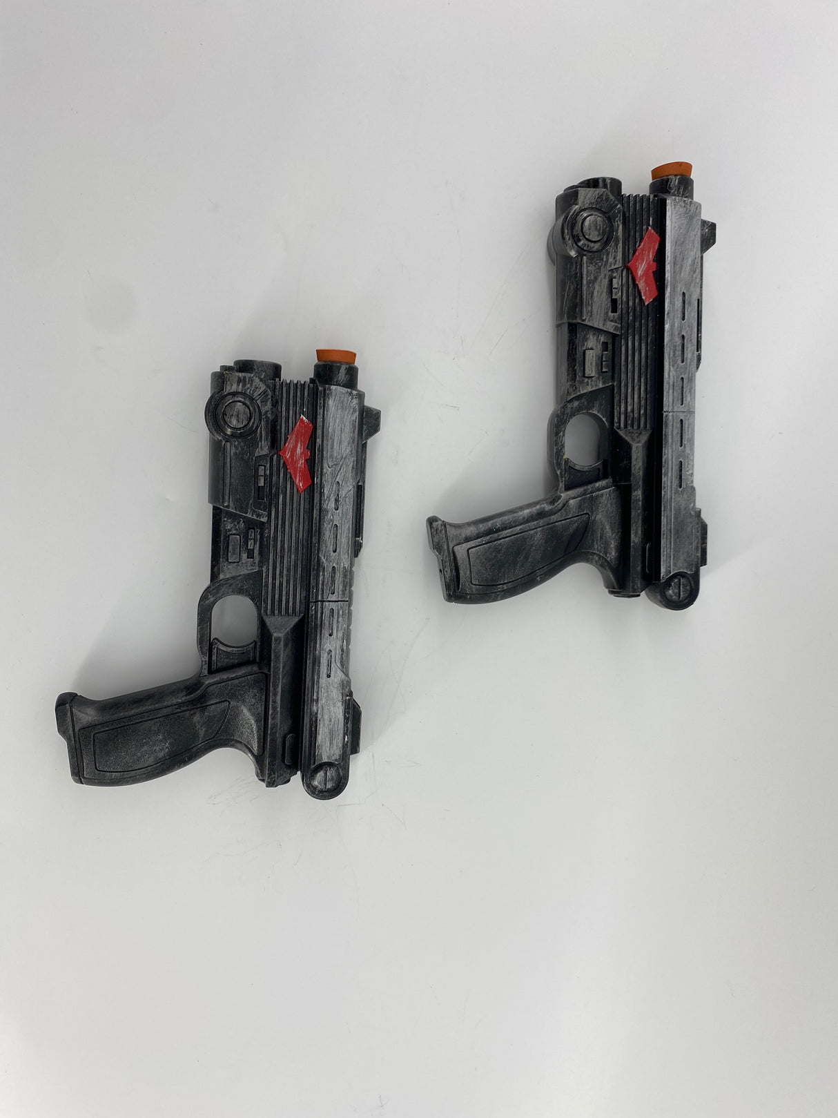 Classic Style - Red Hood Dual Pistols w/ Belt & Holsters Props - Wulfgar Props