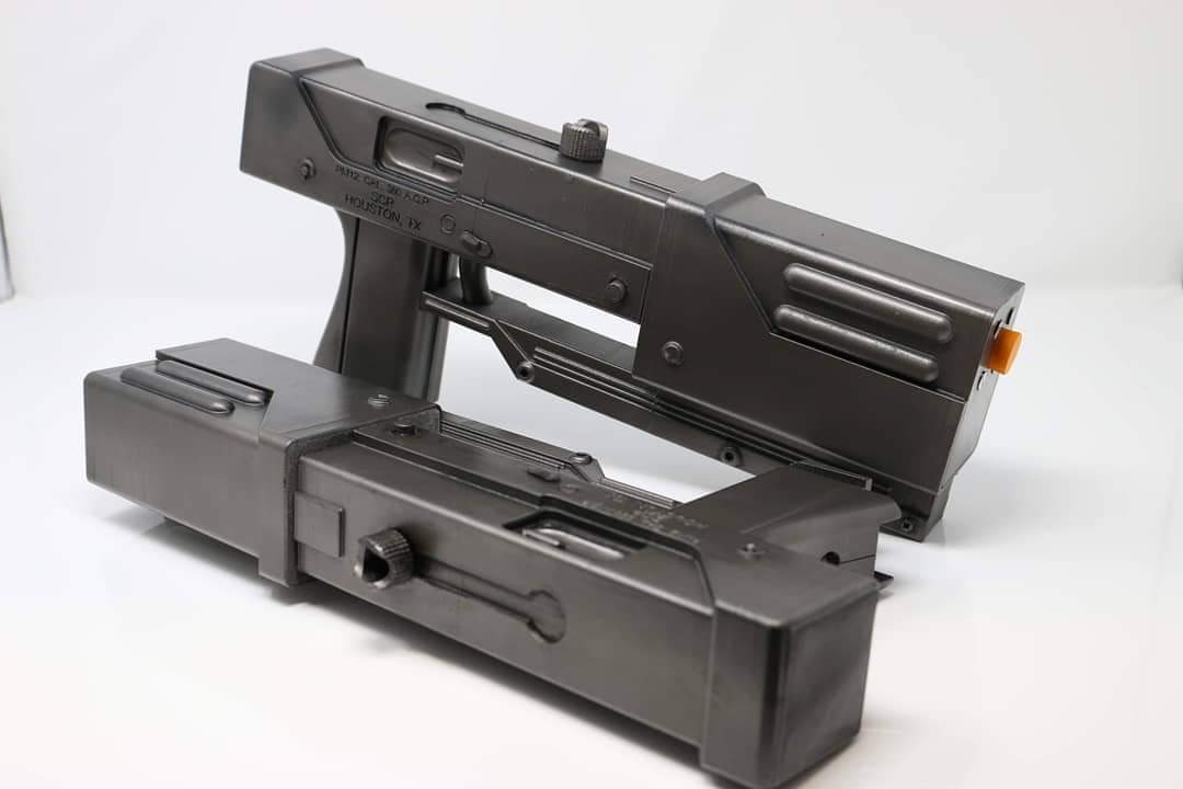 Vamp Hunter Mac 10 Prop Set - Wulfgar Weapons & Props