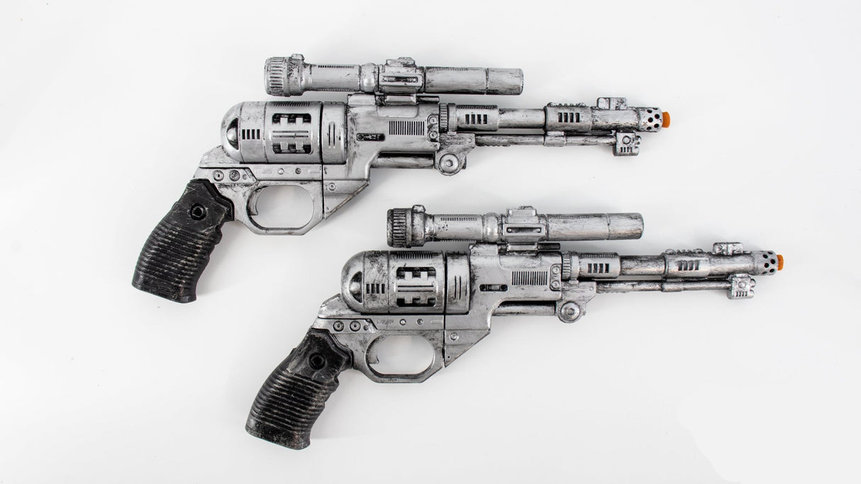 DE-10 Variant Or Snub Blaster Pistol Prop