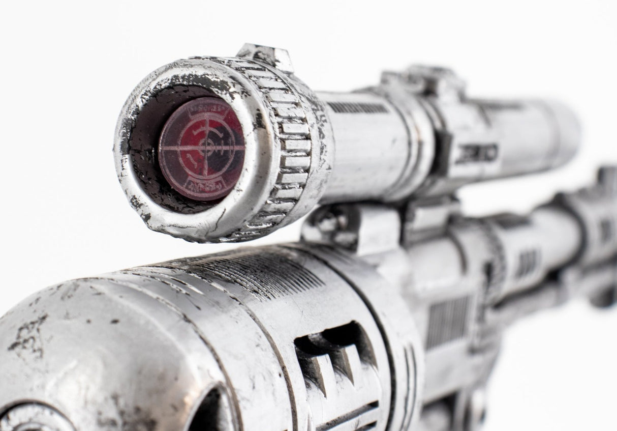 DE-10 Variant Or Snub Blaster Pistol Prop