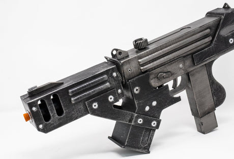 Vampire Hunter Long MAC-10 Prop - Wulfgar Props
