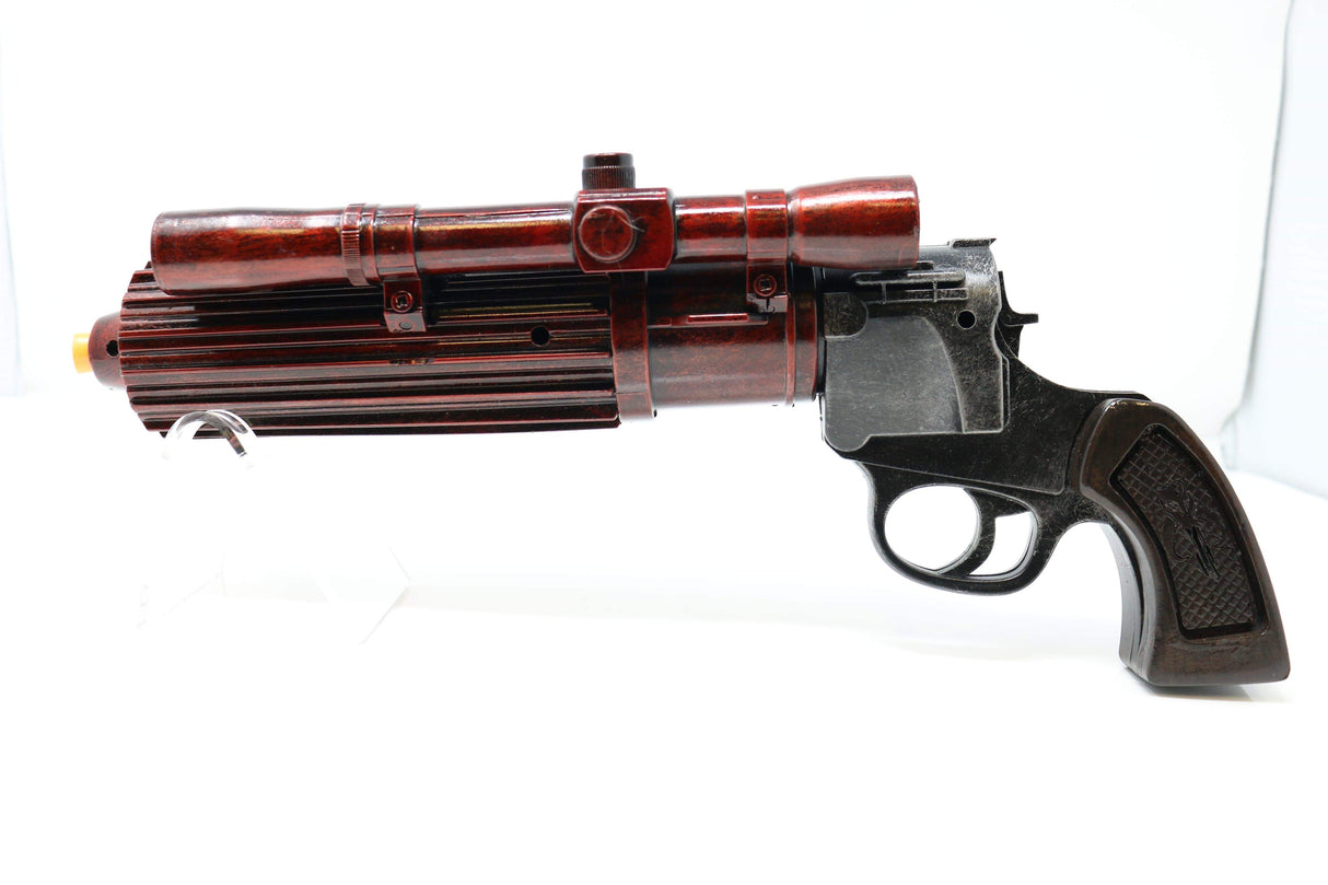 Mando Blaster Pistol Prop - Wulfgar Weapons & Props