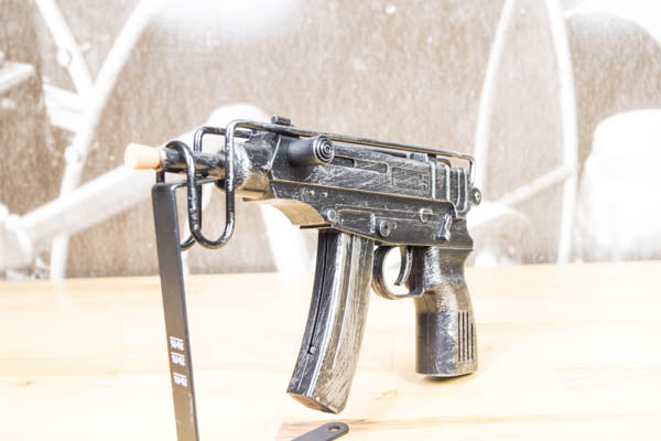 Stinger Machine Pistol - Wulfgar Weapons & Props