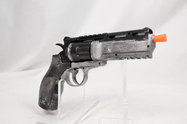 Cyberpunk Revolver Prop - Wulfgar Weapons & Props