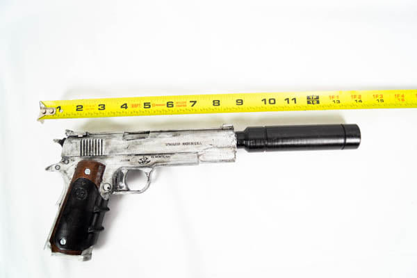 Silver Baller M1911 - Wulfgar Weapons & Props