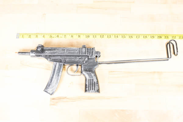 Stinger Machine Pistol - Wulfgar Weapons & Props