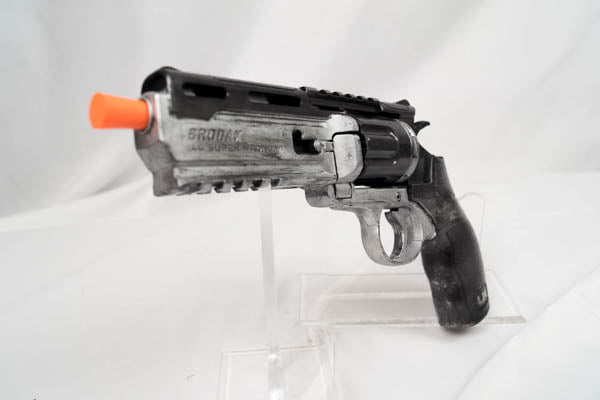 Cyberpunk Revolver Prop - Wulfgar Weapons & Props
