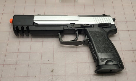 Lara's Cosplay Pistol Prop - Wulfgar Props