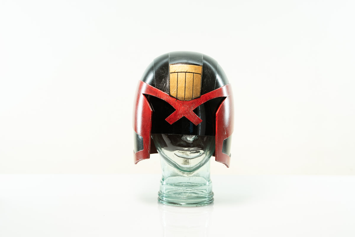Dredd Props Judge Dredd Helmet For 🧑⚖ Judge Dredd Helmet STL・ 3D File For