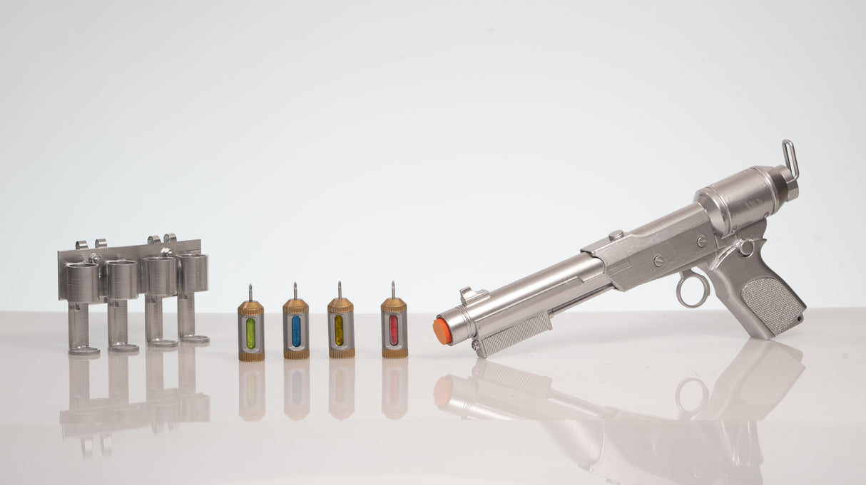 (Price) Lucy Tranq Gun Prop - Wulfgar Props