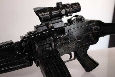 Paratrooper SAW Winter Prop