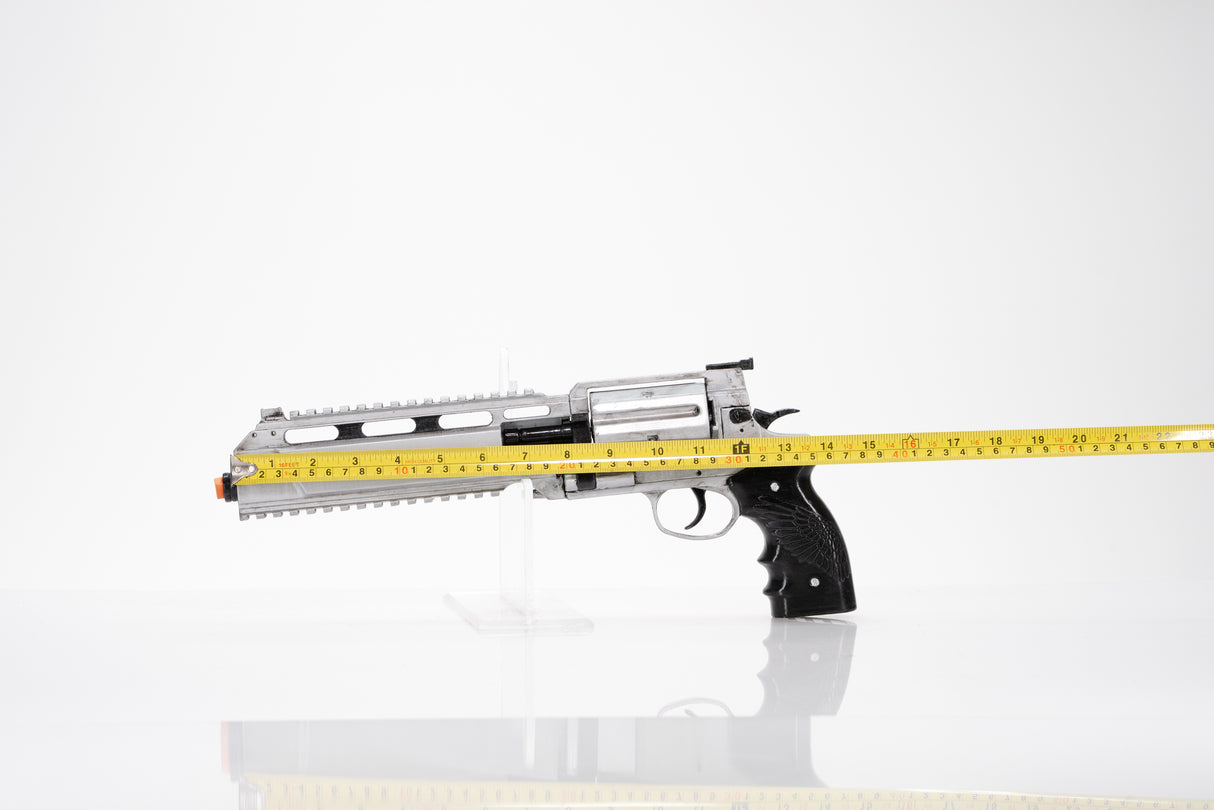 (Name, Price, Dax look at) Resident Evil Revolver - Wulfgar Props