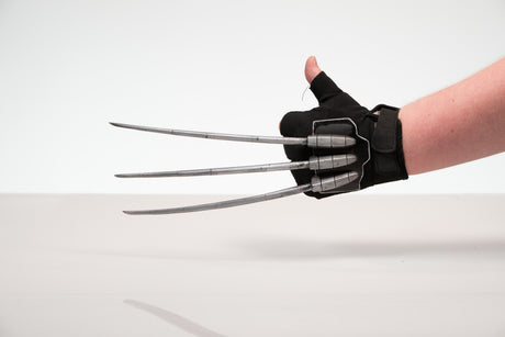 (Price and Name) Skinny Claw Glove Props - Wulfgar Props