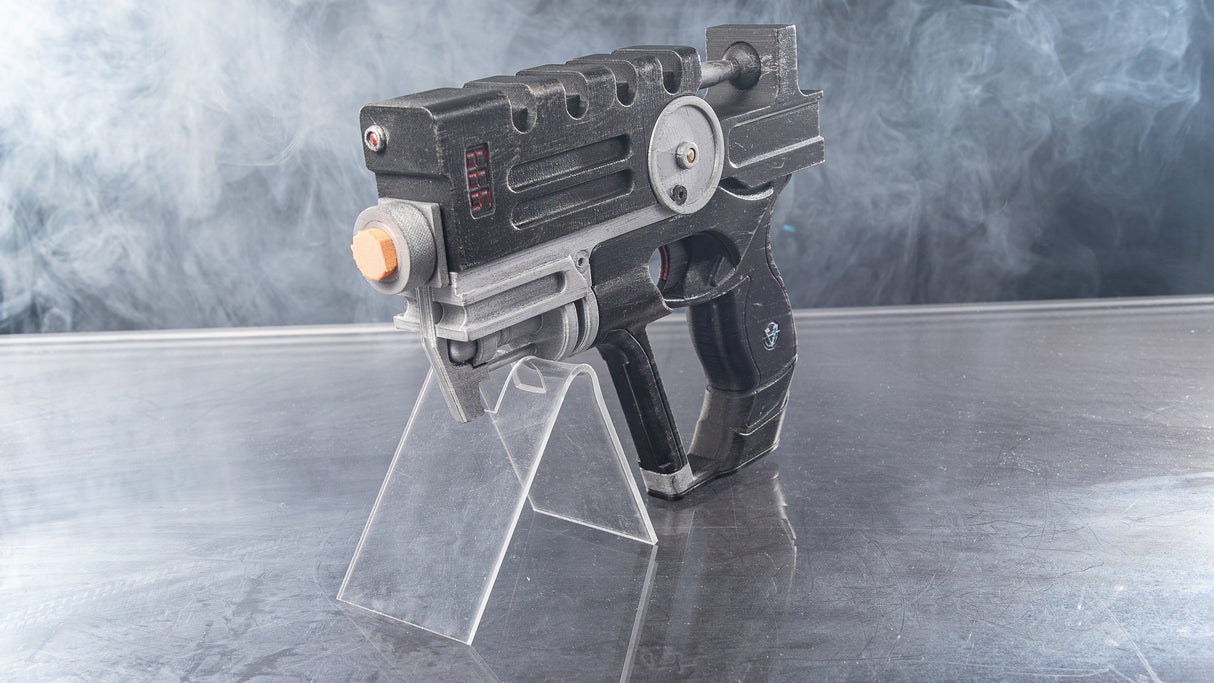 Korben Dallas Blaster Prop