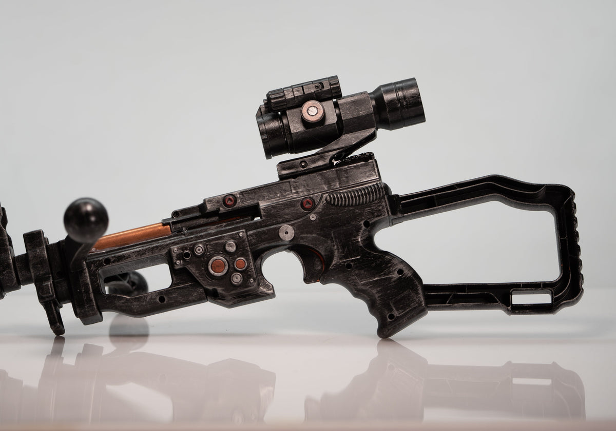 Blaster Props Hand Bowcaster Blaster Prop (WP Original) – Wulfgar Props