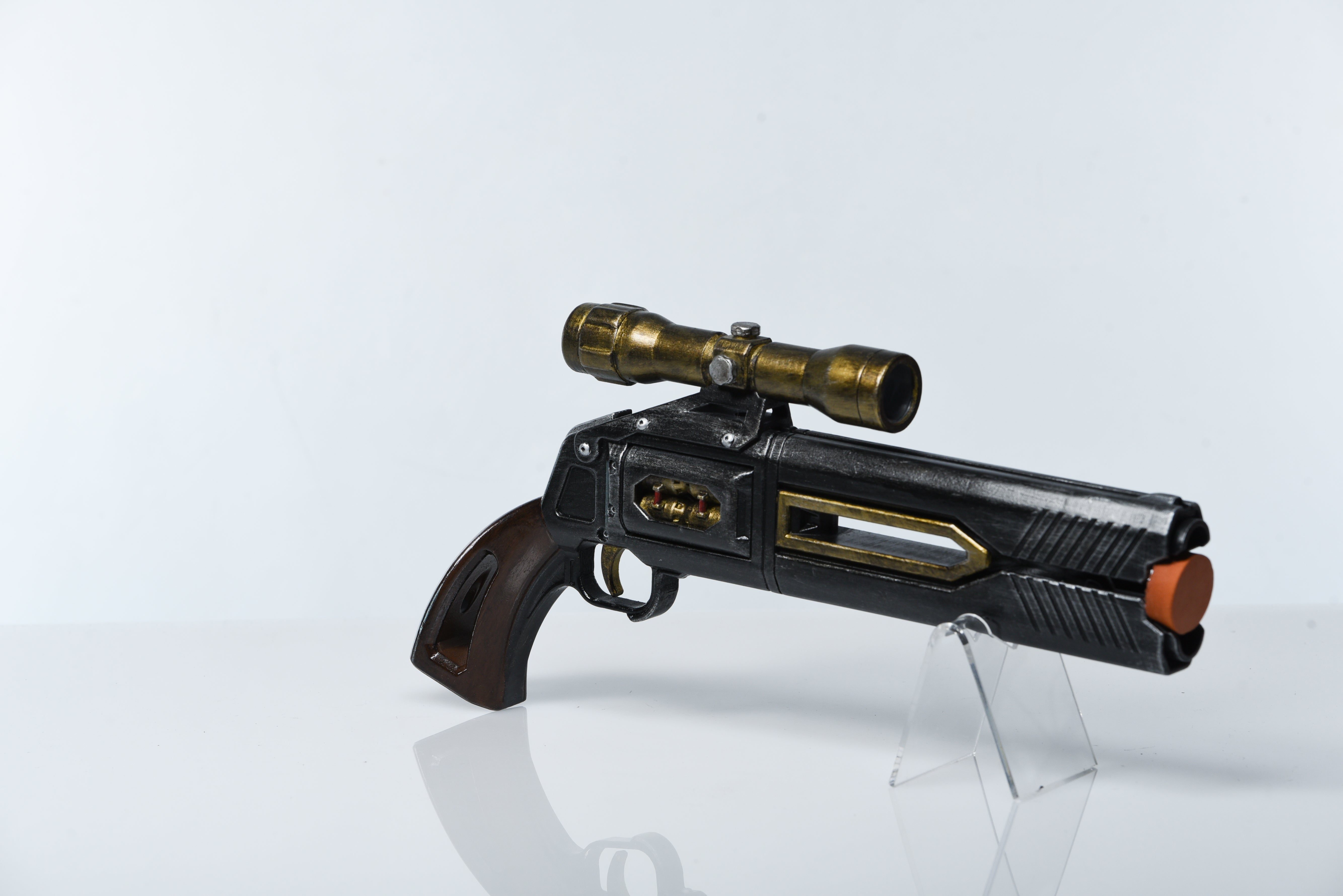 Traywick Sci-Fi Blaster Pistol Prop – Wulfgar Props