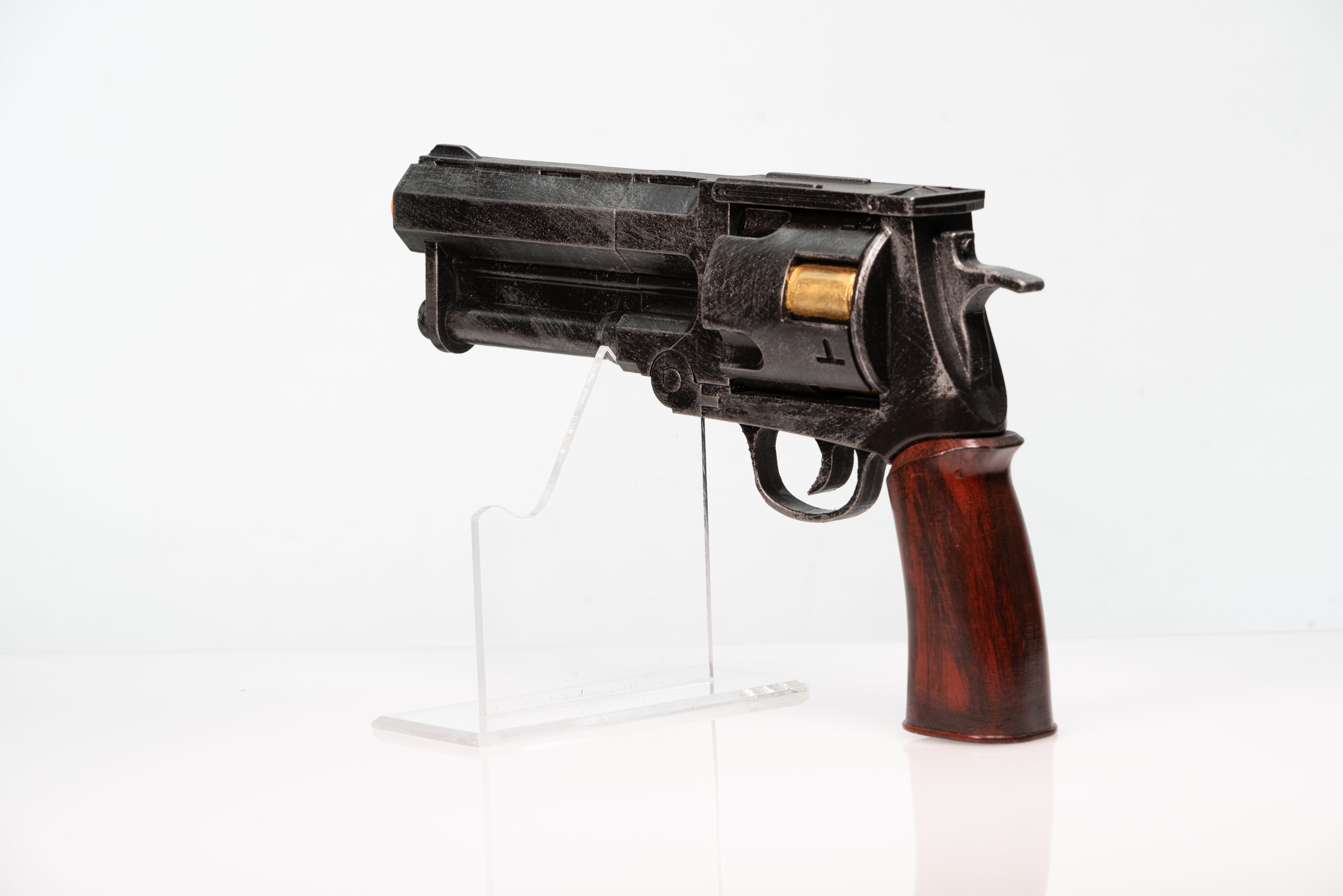 Pistol Demon 置物 約25cm Great Samaritan Demon Revolver Prop – Wulfgar Props